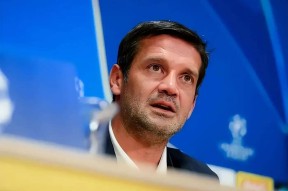 包含从亚冠赛前攻防权衡到冲刺阶段手感冰凉，国际米兰完成体检的词条